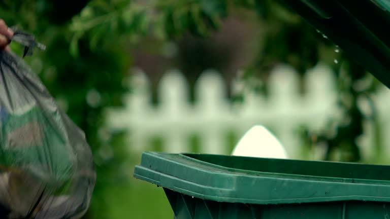 Best Property Management Cleanouts  in Livonia, MI