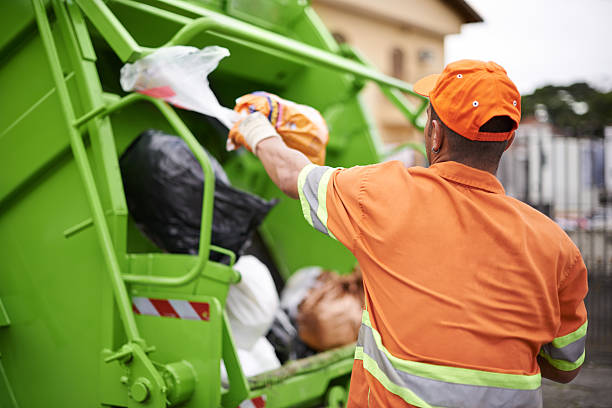 Best Scrap Metal Removal  in Livonia, MI